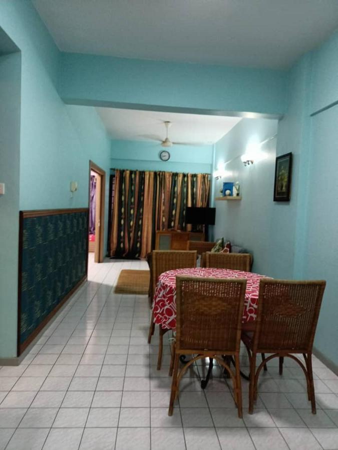 Paradise Seaview Homestay Порт-Діксон Екстер'єр фото